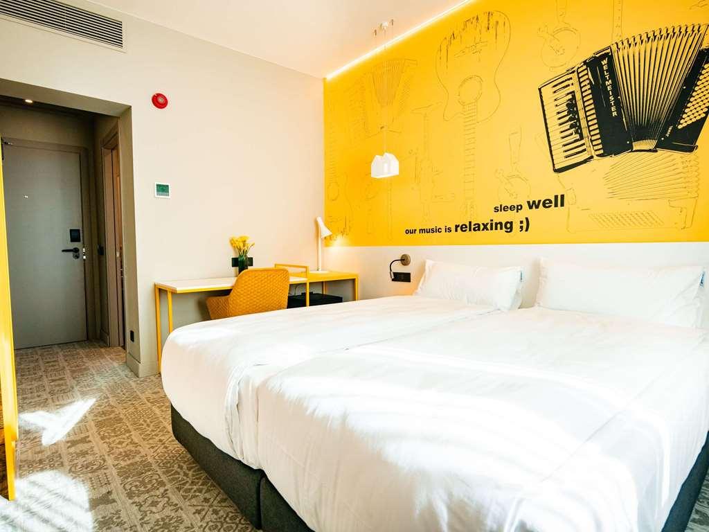 Ibis Styles Sibiu Arsenal Quarto foto